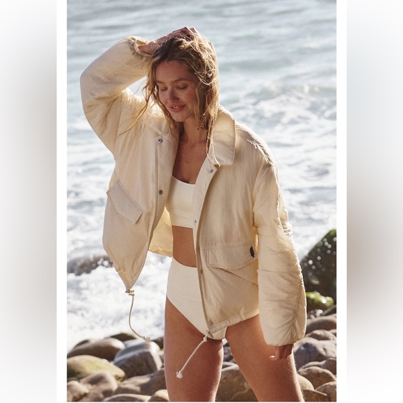 Free People Jackets & Blazers - New FP Movement Off The Bleachers Drawcord Jacket. M